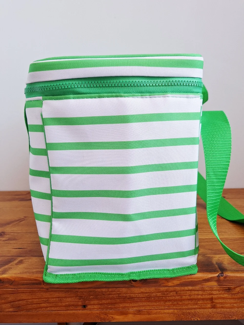 Kate Spade New York Insulated Grocery Tote - Green Bean Color